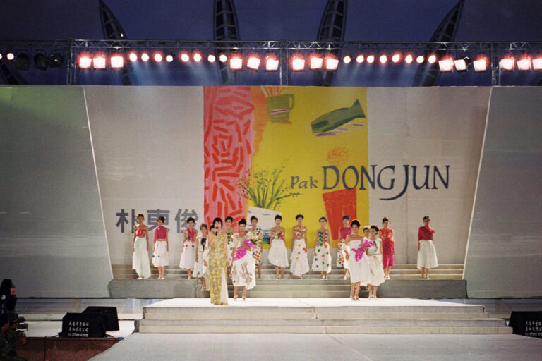 2003 중국다롄(大連) 국제복장제 초청 쇼